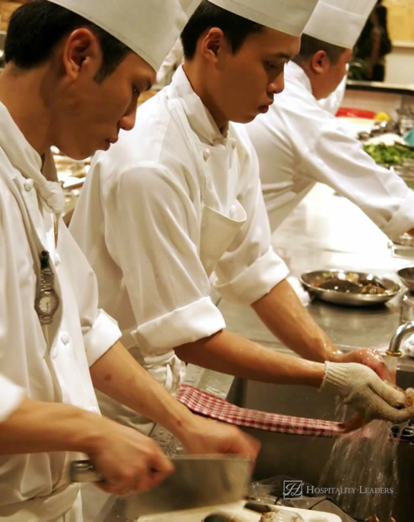 Hospitality News: Chefs working to get the calories out to the customer