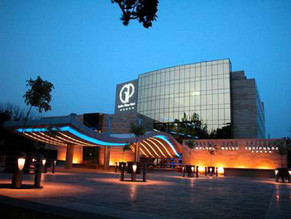 radisson blu yerevan