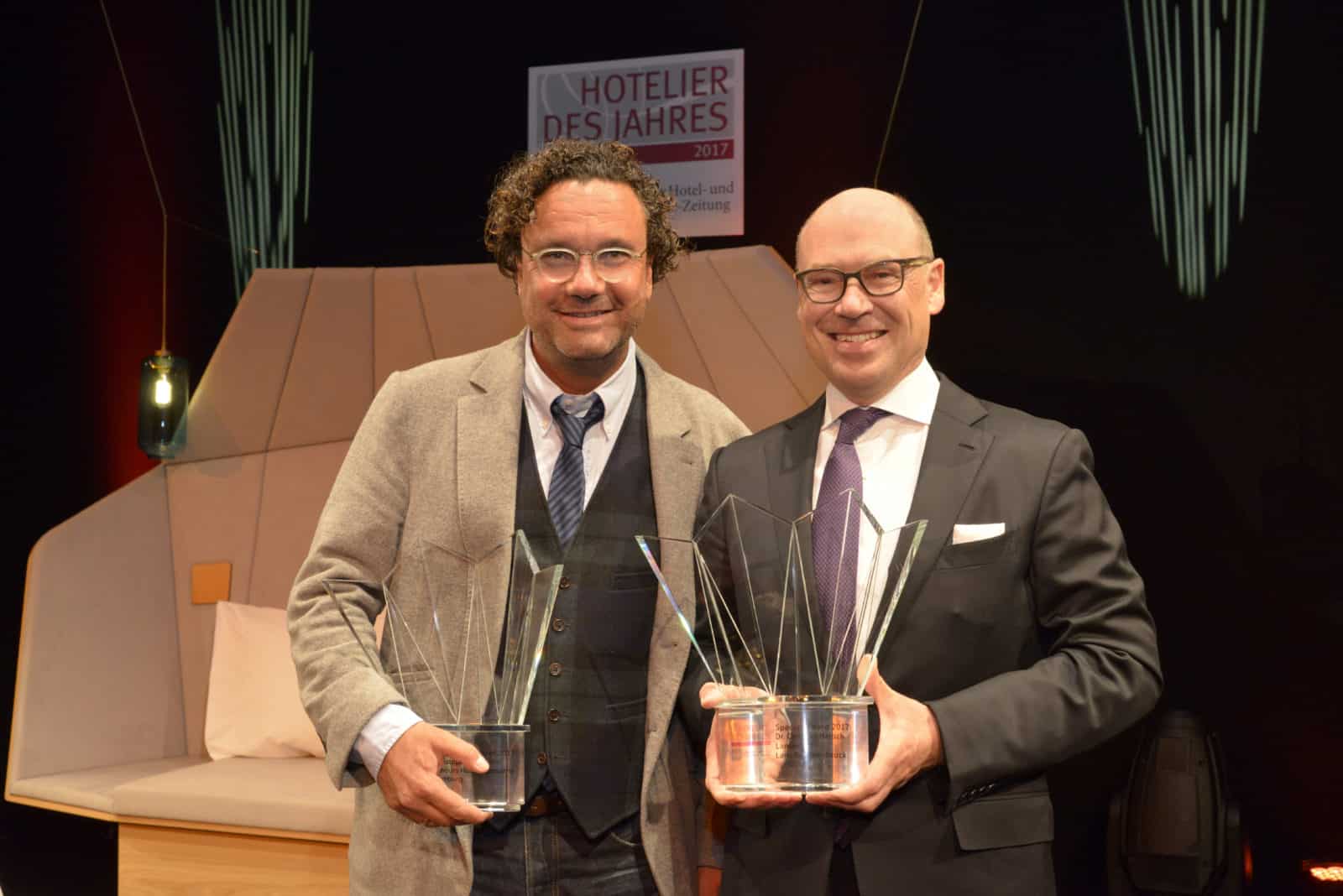 Christoph Hoffmann von 25hours ist Hotelier des Jahres - Special Award geht an Dr. Christian Harisch vom Lanserhof