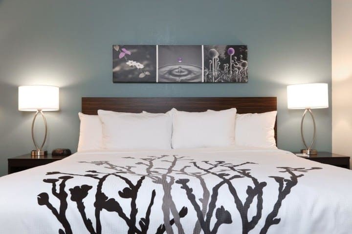 Choice Hotels' new Sleep Inn prototype bedroom