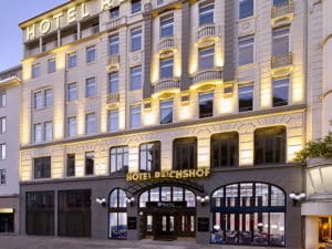 Hotel Reichshof Hamburg, Curio Collection by Hilton